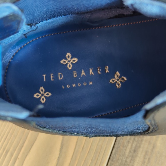 Ted Baker Black Leather w/ Paisley Print Boots - Picture 7 of 13